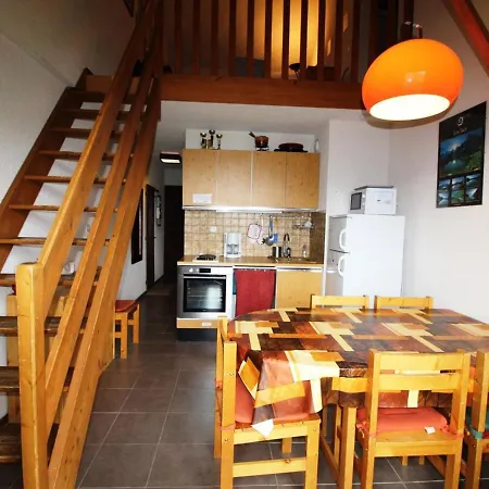 Apartment Duplex 4 Pieces Pour 6 Pers A 300m Des Pistes Avec Parking Gratuit - En Oisans - Fr-1-297-295 *