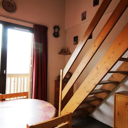 Duplex 4 Pieces Pour 6 Pers A 300m Des Pistes Avec Parking Gratuit - En Oisans - Fr-1-297-295 Apartment Auris